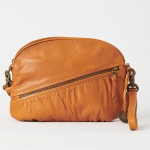 Wanderers Travel Co. Soft Leather BEATRICE CROSSBODY